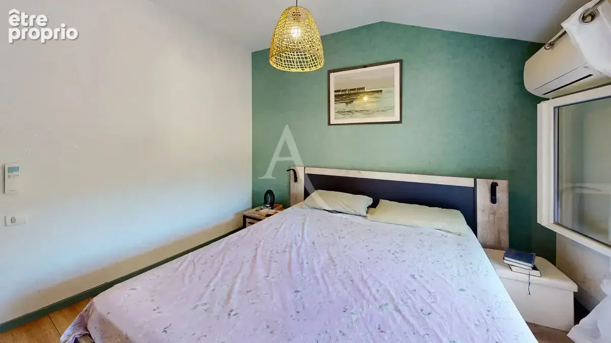 Une maison authentique au coeur du village, rénovée avec jardin, 4 chambres, garage - photo 11