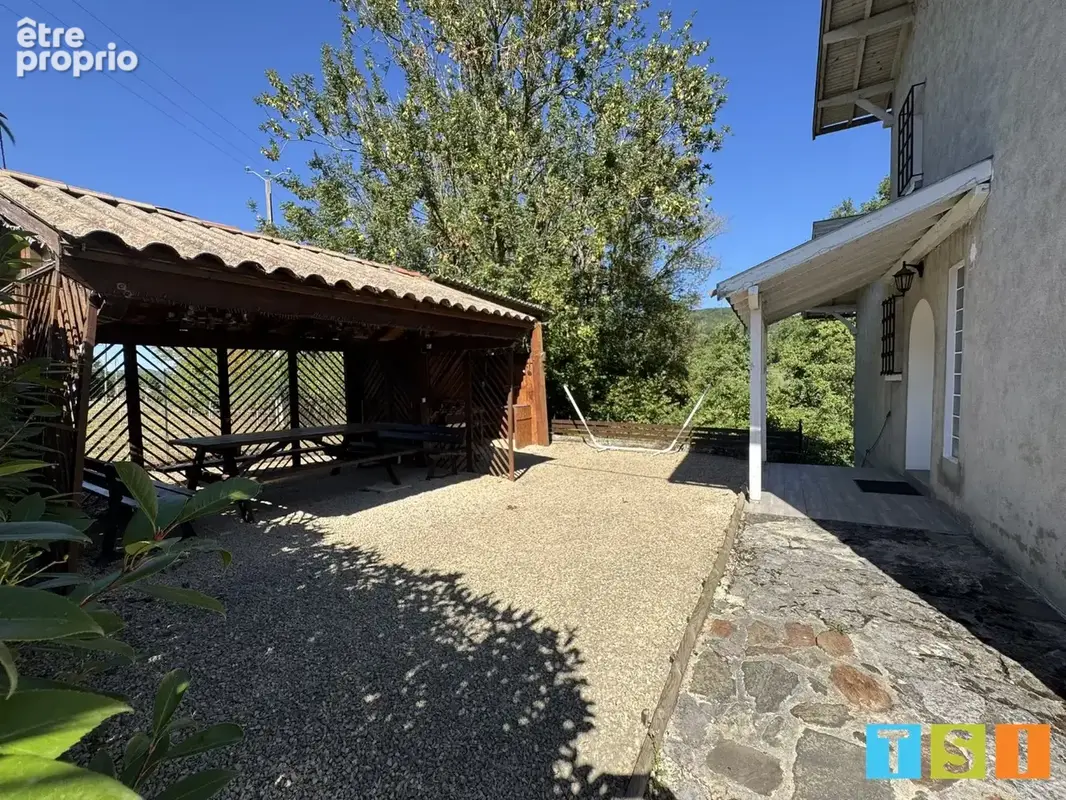 Propriété 135m² sur 1772 m² de terrain arboré et clos - photo 14