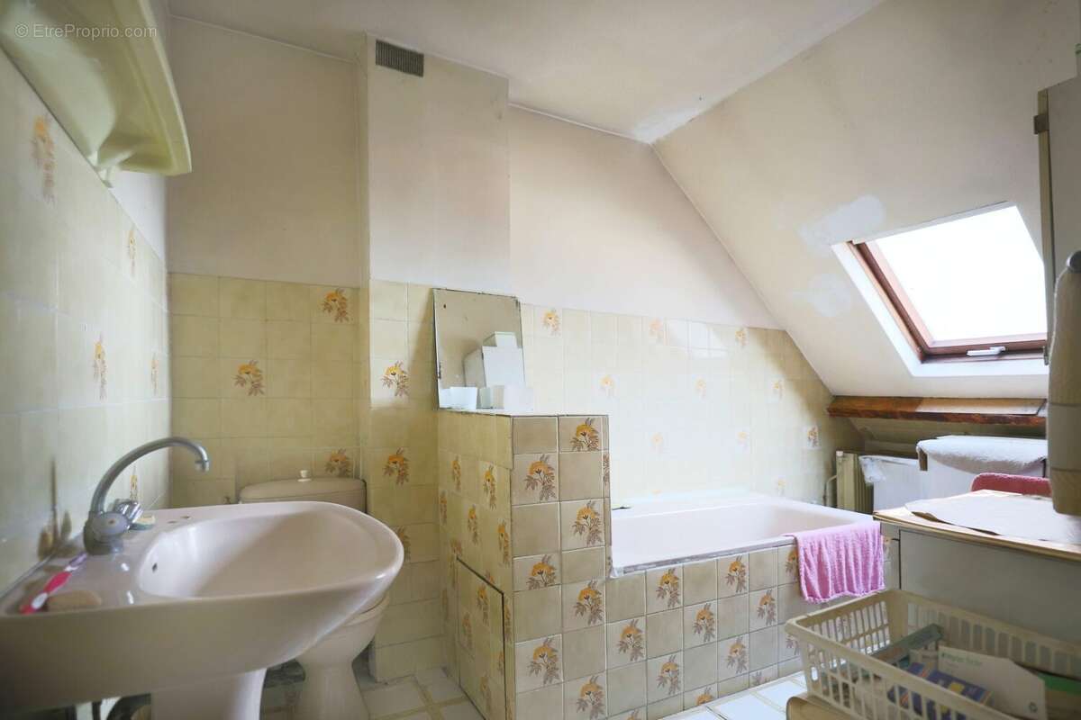 Maison à MONTREUIL