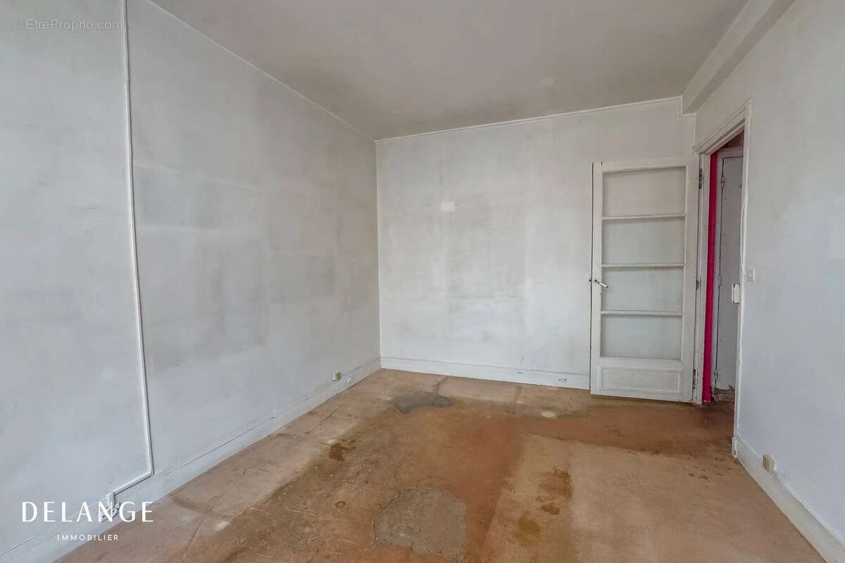 Buttes-Chaumont - Studio 20,86 m² - photo 6