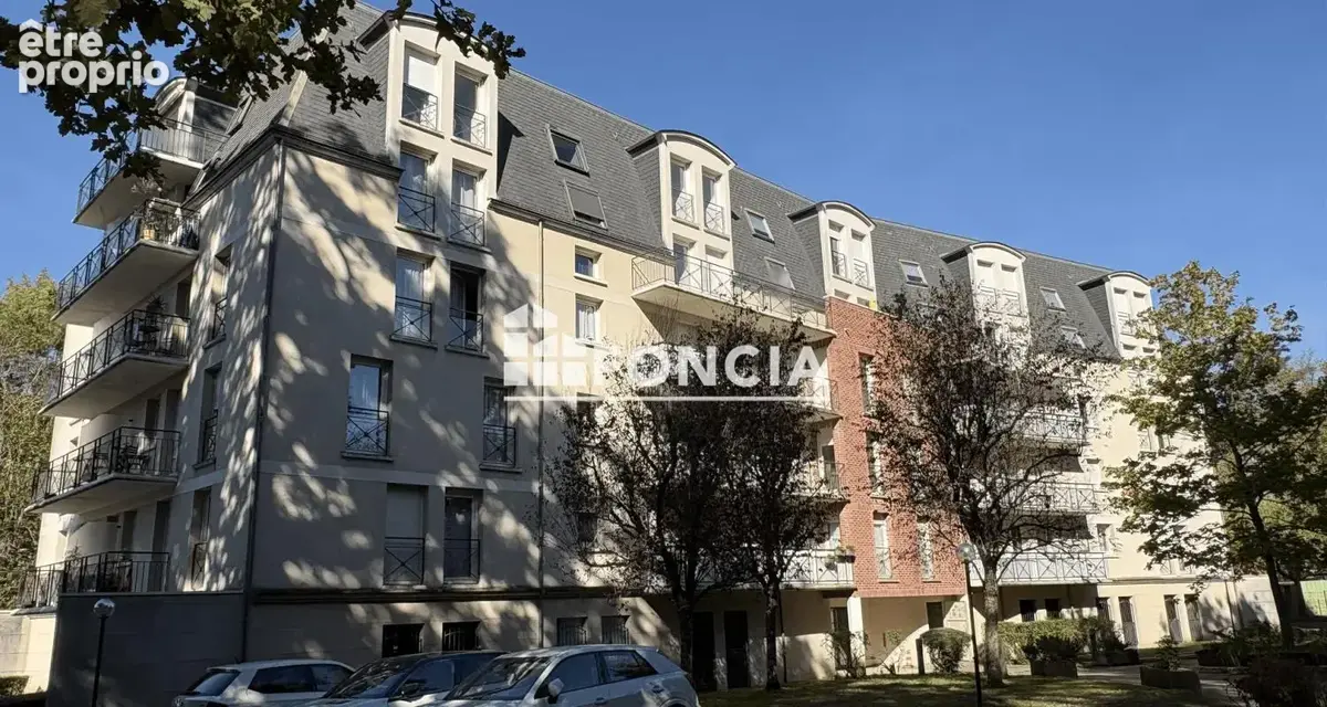 Appartement 2 pièces avec balcon et parkings - photo 1