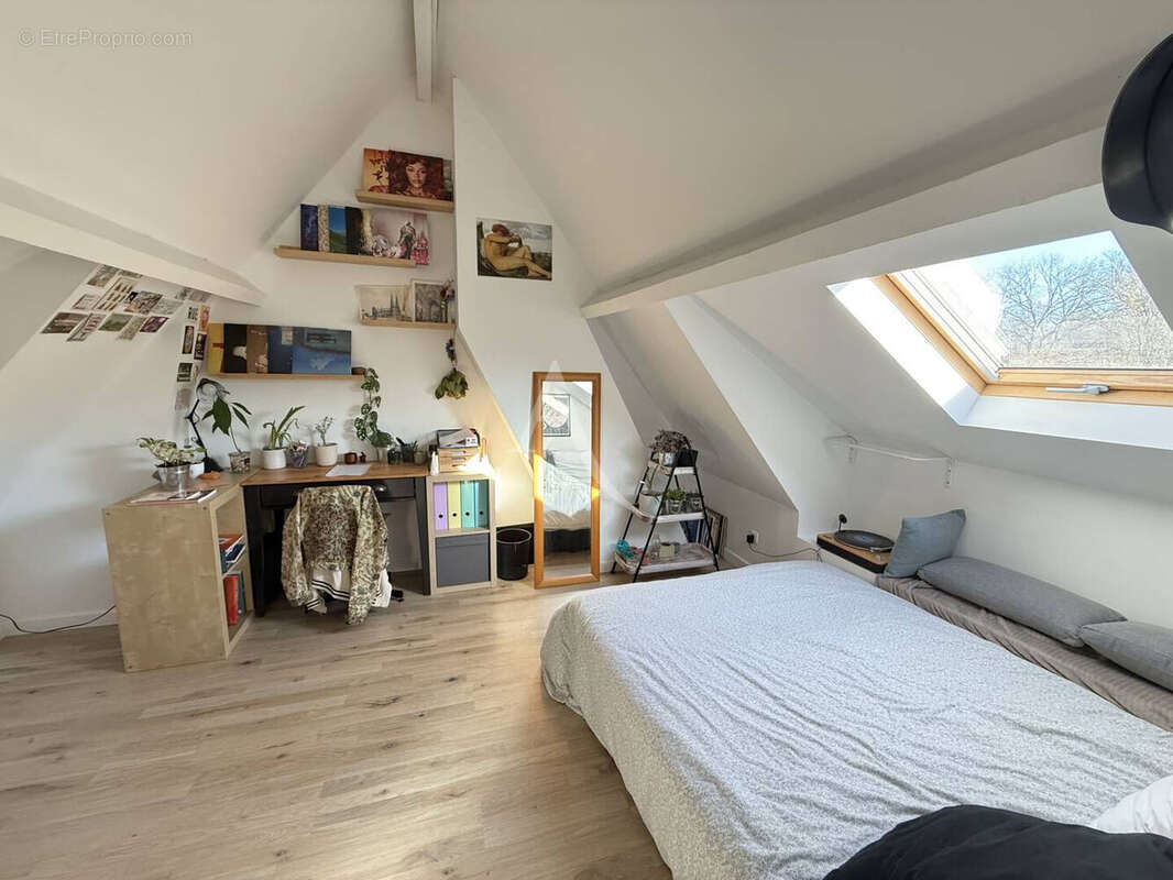 Appartement à OZOIR-LA-FERRIERE