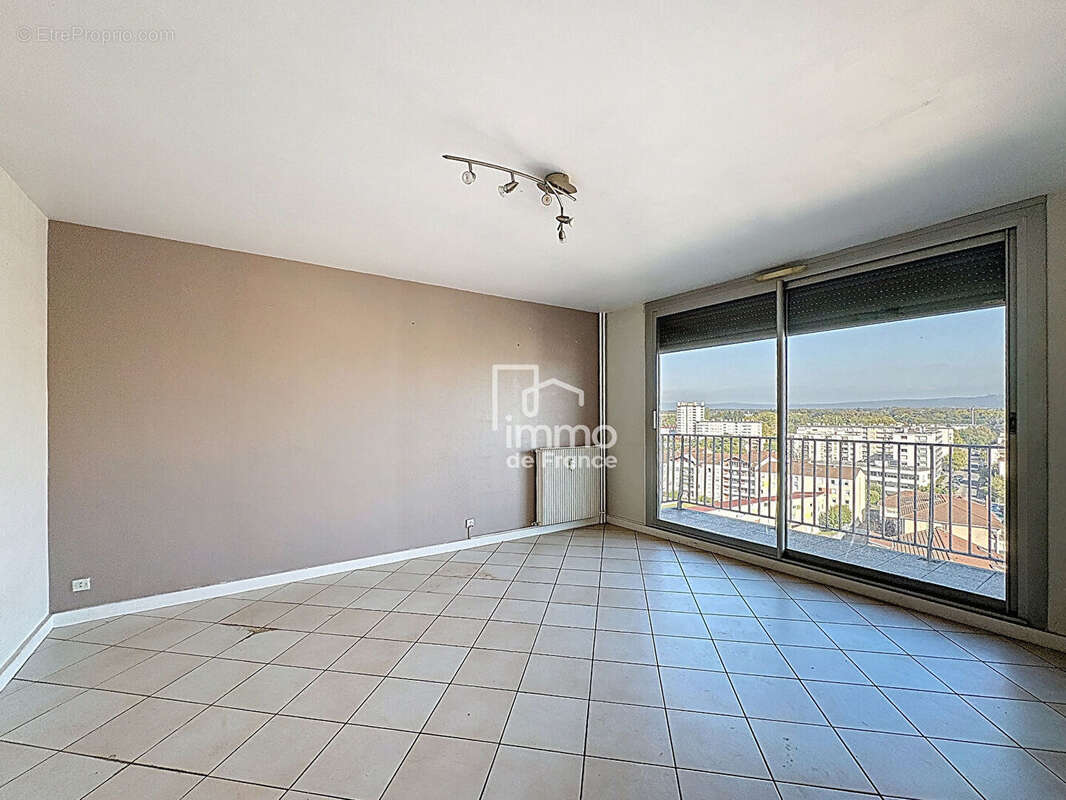 Appartement à BOURG-EN-BRESSE