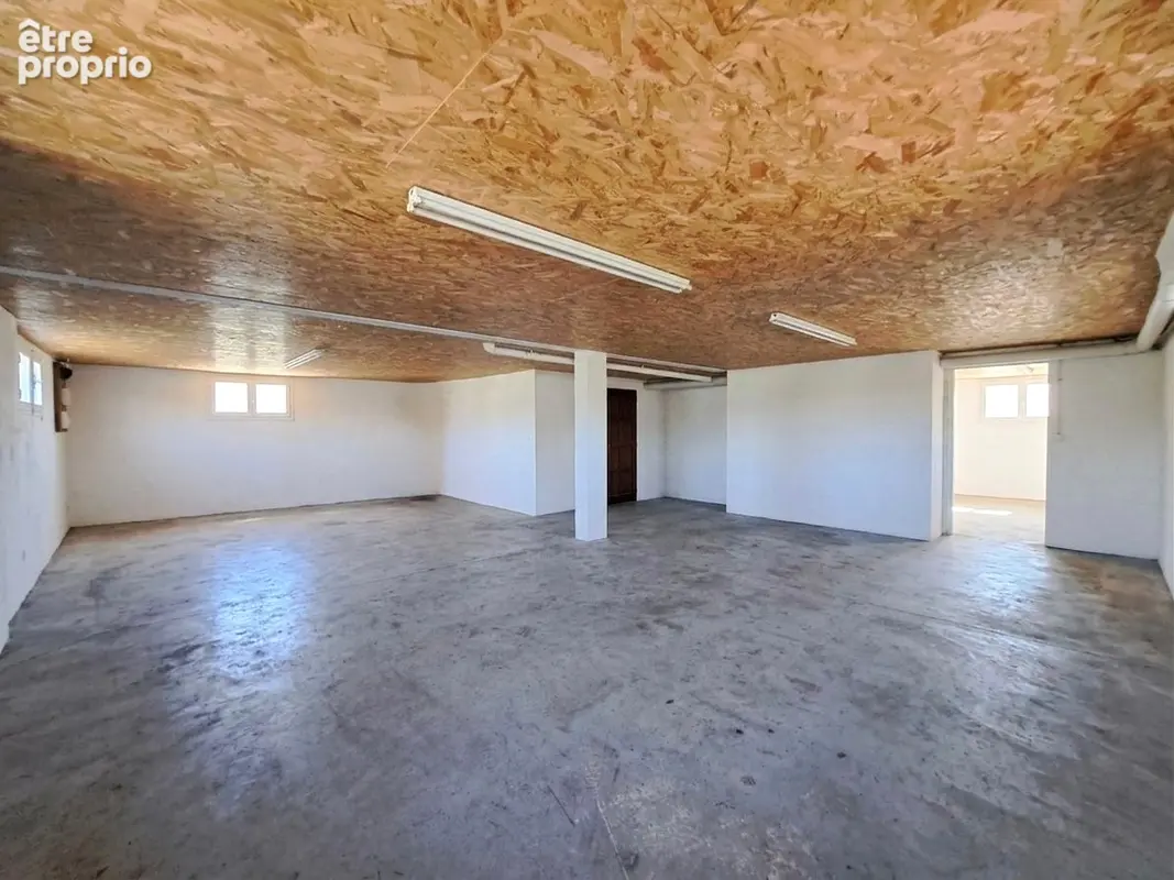 Maison individuelle familiale à Perrigny (39570) de 115m² , 5 pièces, 3 chambres, terrain 758m² - photo 11