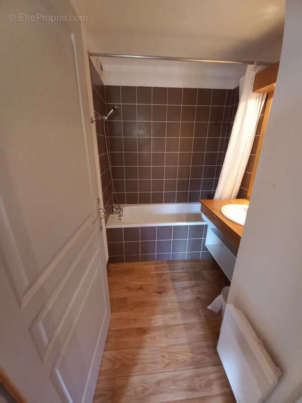 À vendre   Appartement 2 pièces avec balcon et vue montagne - photo 3