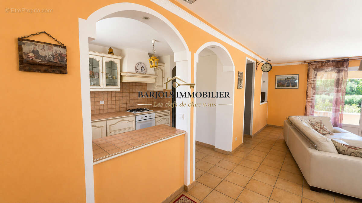 Maison à BARJOLS