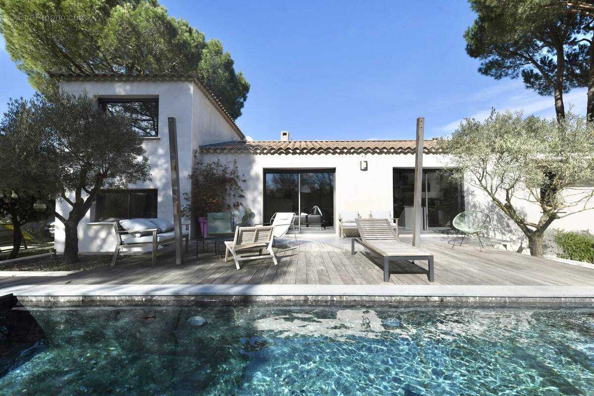 Maison à UZES
