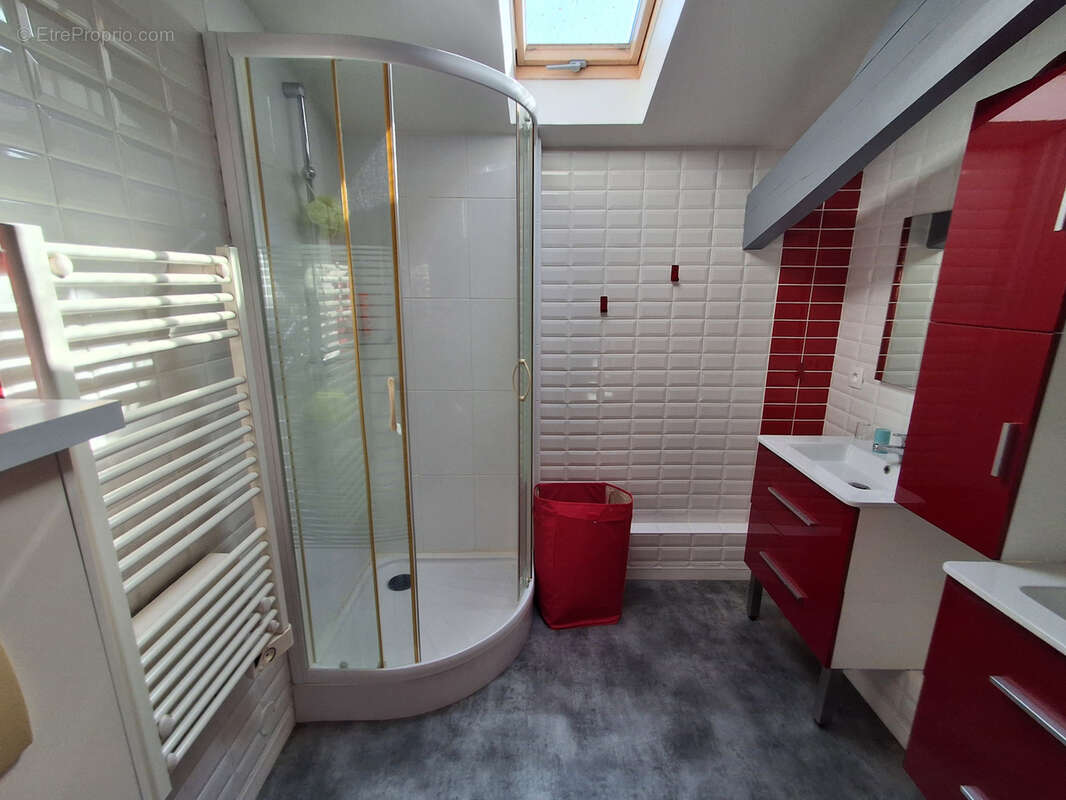 Maison à SAINT-PAUL-D'ESPIS