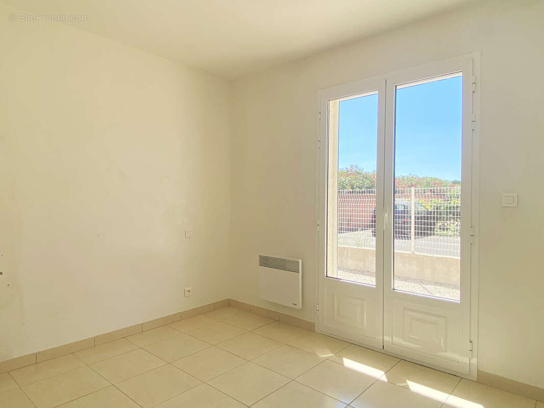 Appartement à VILLENEUVE-DE-LA-RAHO