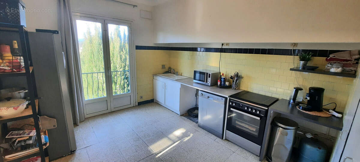 Grande batisse indépendante  composée de 2 logements loués 66 vallespir - photo 3