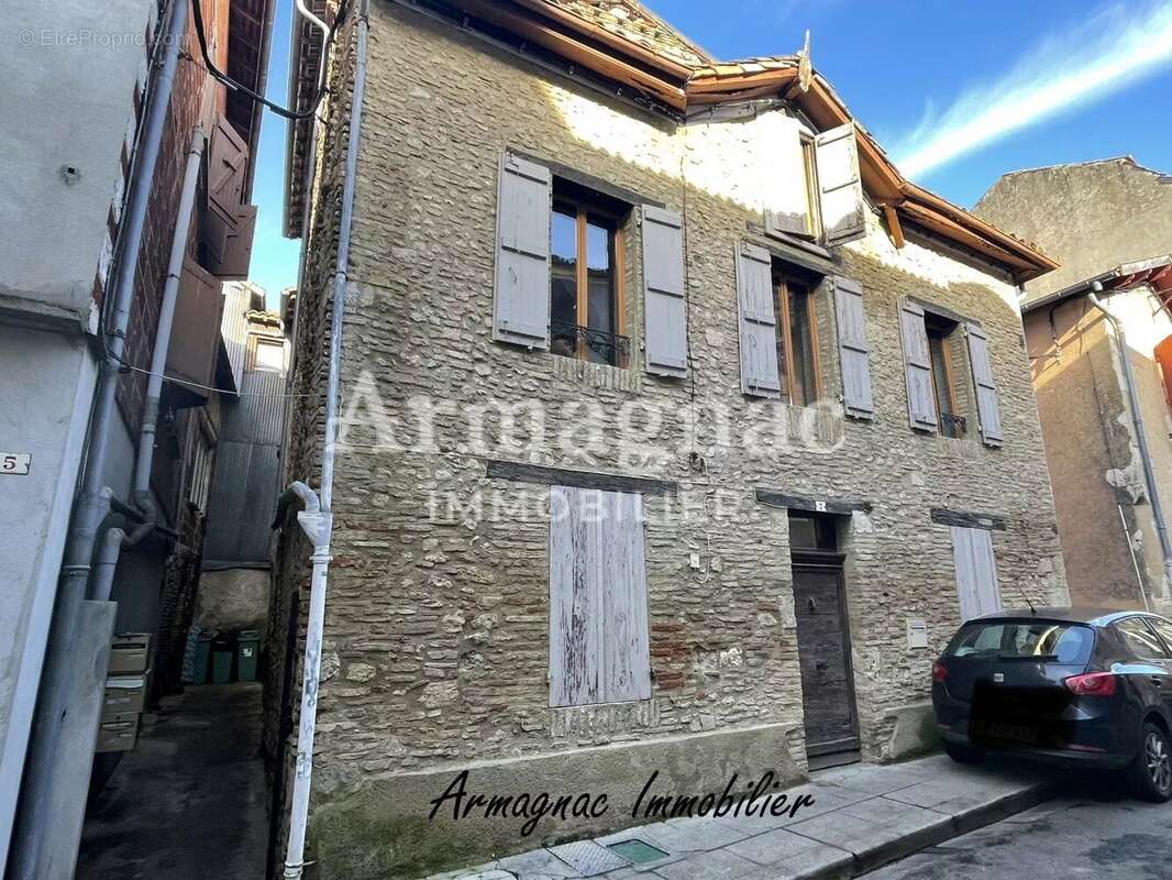 Appartement à EAUZE