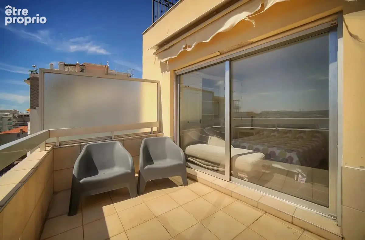 Cannes - dernier étage toit terrasse - vue mer - photo 9