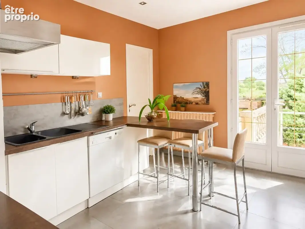 Maison 200 m² à Vivonne  - photo 7