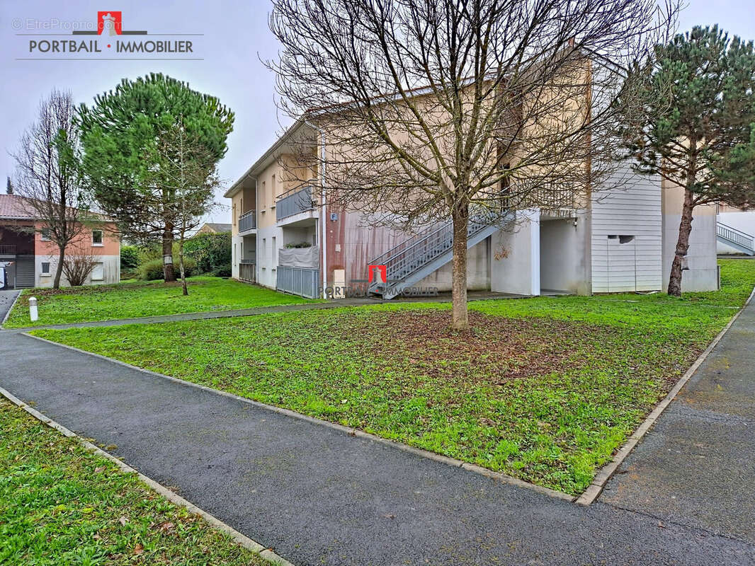 Appartement à SAINT-QUENTIN-DE-BARON