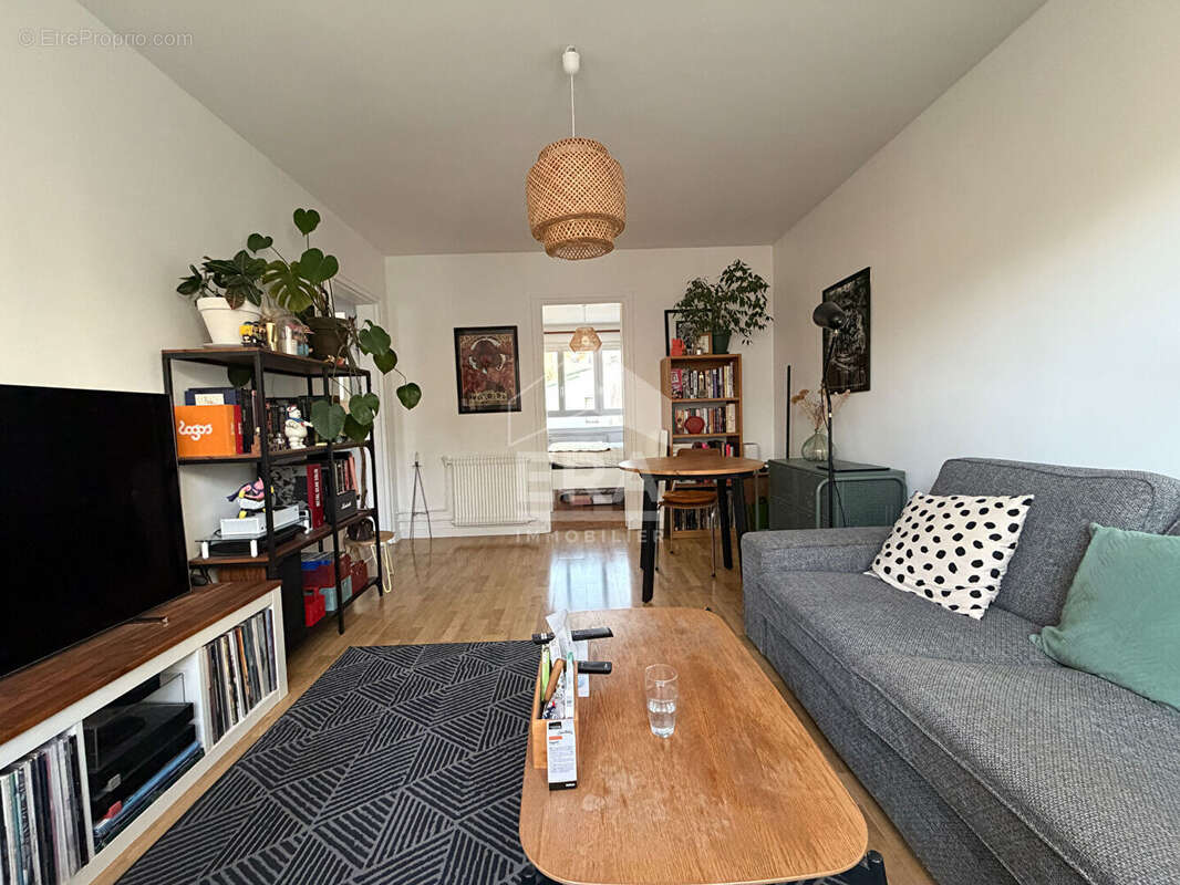 Appartement à MONTREUIL