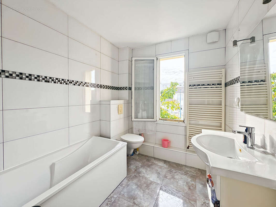 Maison à MANTES-LA-JOLIE