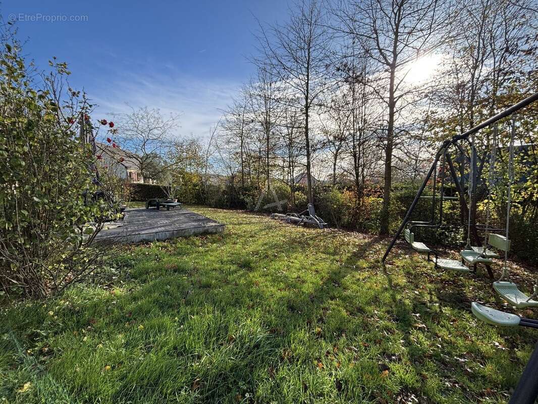 Maison à SAINT-DENIS-D&#039;ANJOU