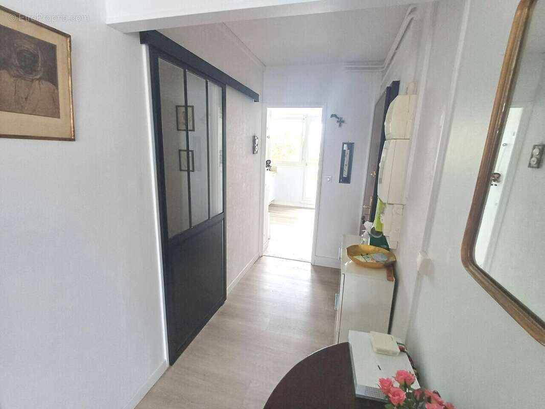 Appartement à GREGES