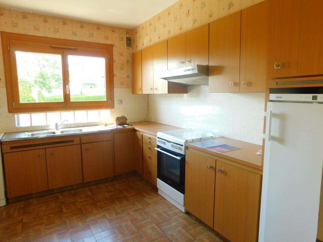 Maison à vendre 7 pièces FOUGERES (35) - photo 4
