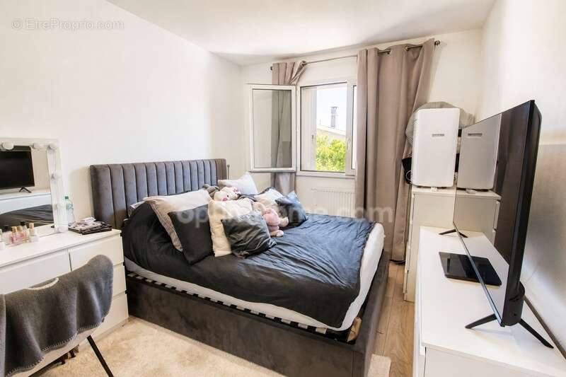 Toulouse lalande – maison t4 rénovée de 84,45 m2 – jardin – garage – parking privatif – environnement calme / impasse - photo 15