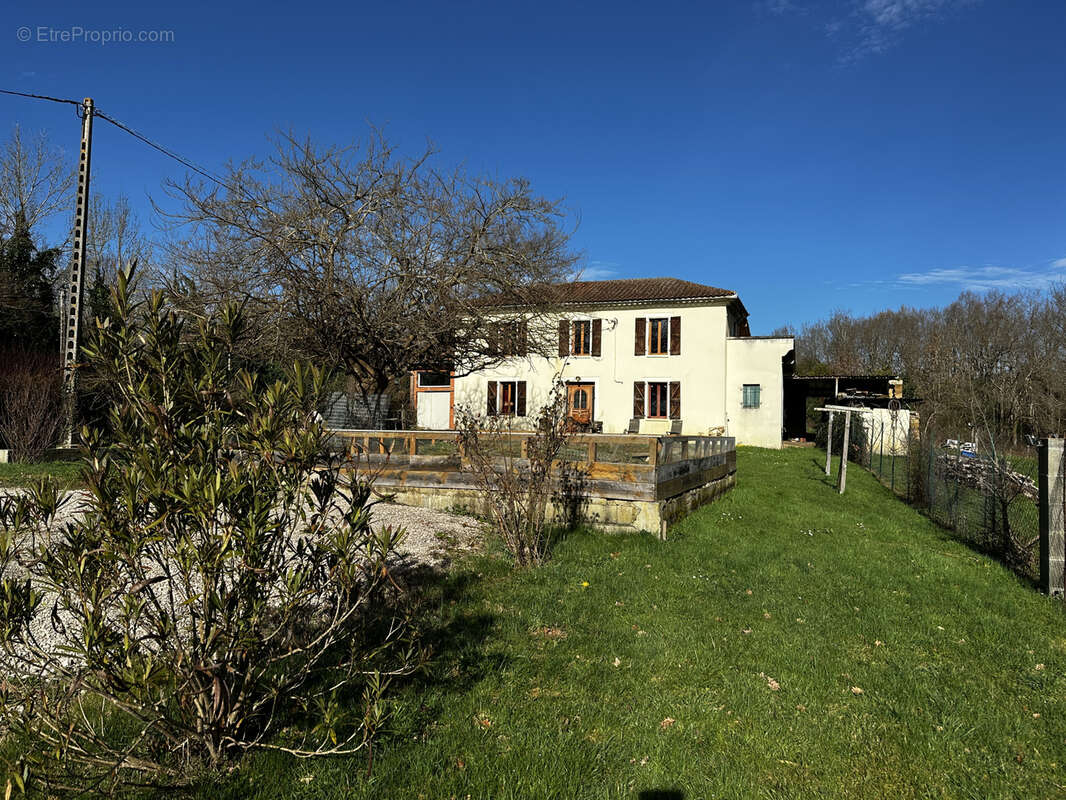 Maison à L'ISLE-EN-DODON