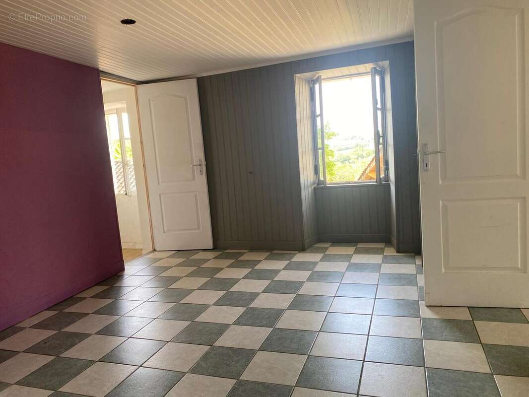 Maison 140 m² à Ordan-Larroque  - photo 3