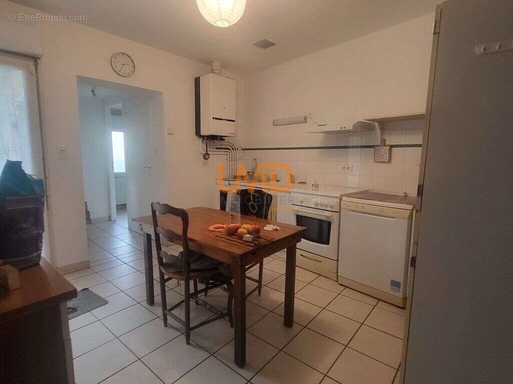 Appartement à DECAZEVILLE