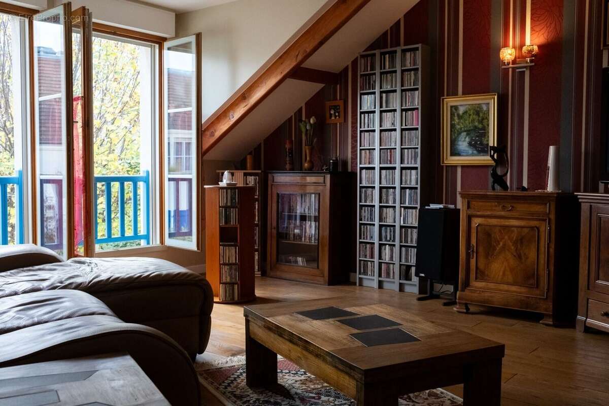 Appartement à CARRIERES-SUR-SEINE