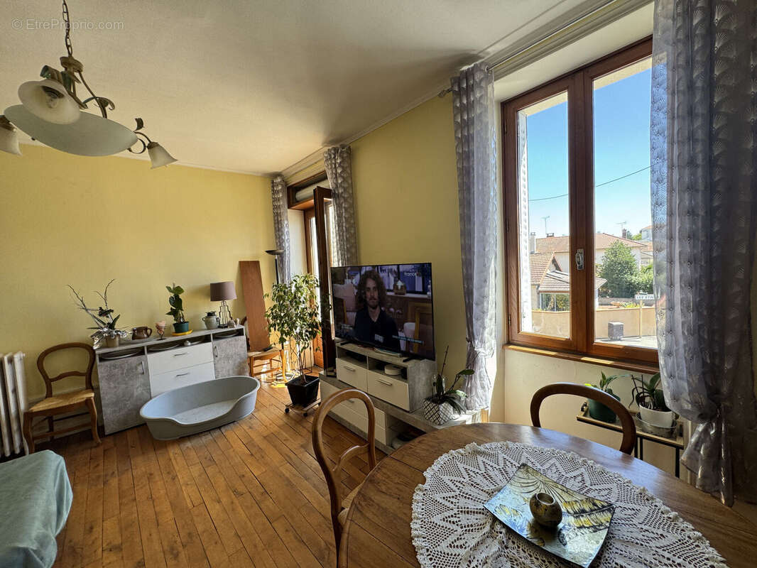 Photo 4 - Appartement à LE COTEAU