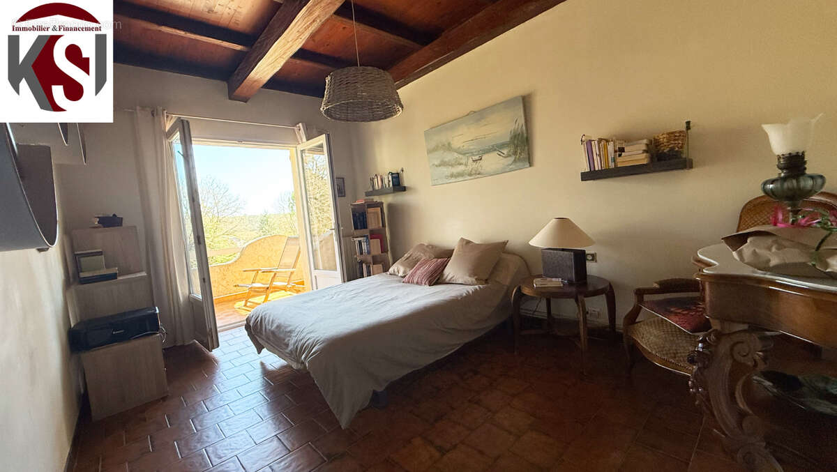 Maison à SAINT-MAXIMIN-LA-SAINTE-BAUME