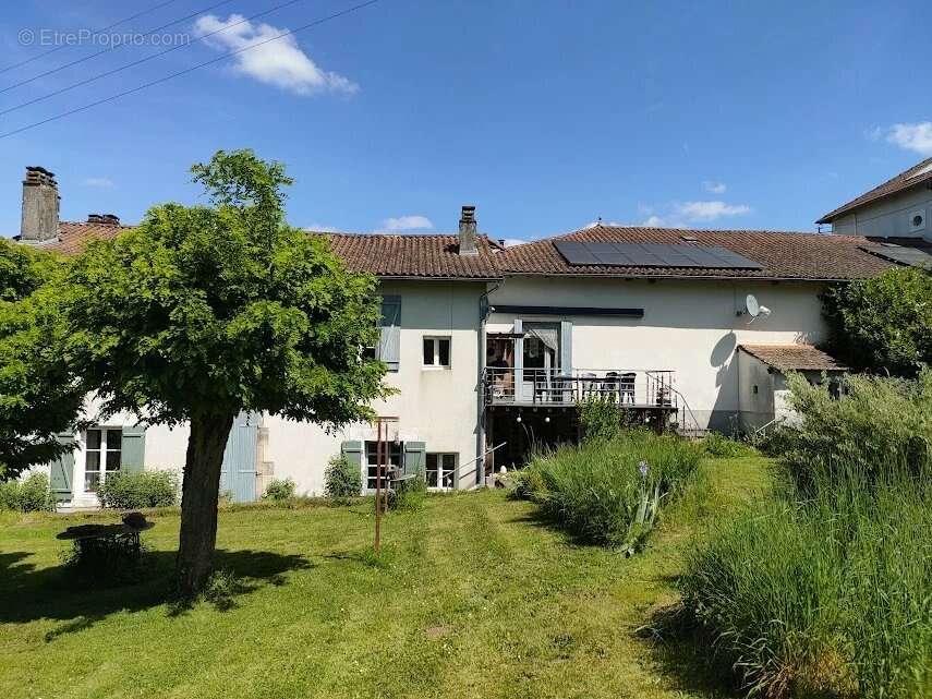 Maison à ROCHECHOUART