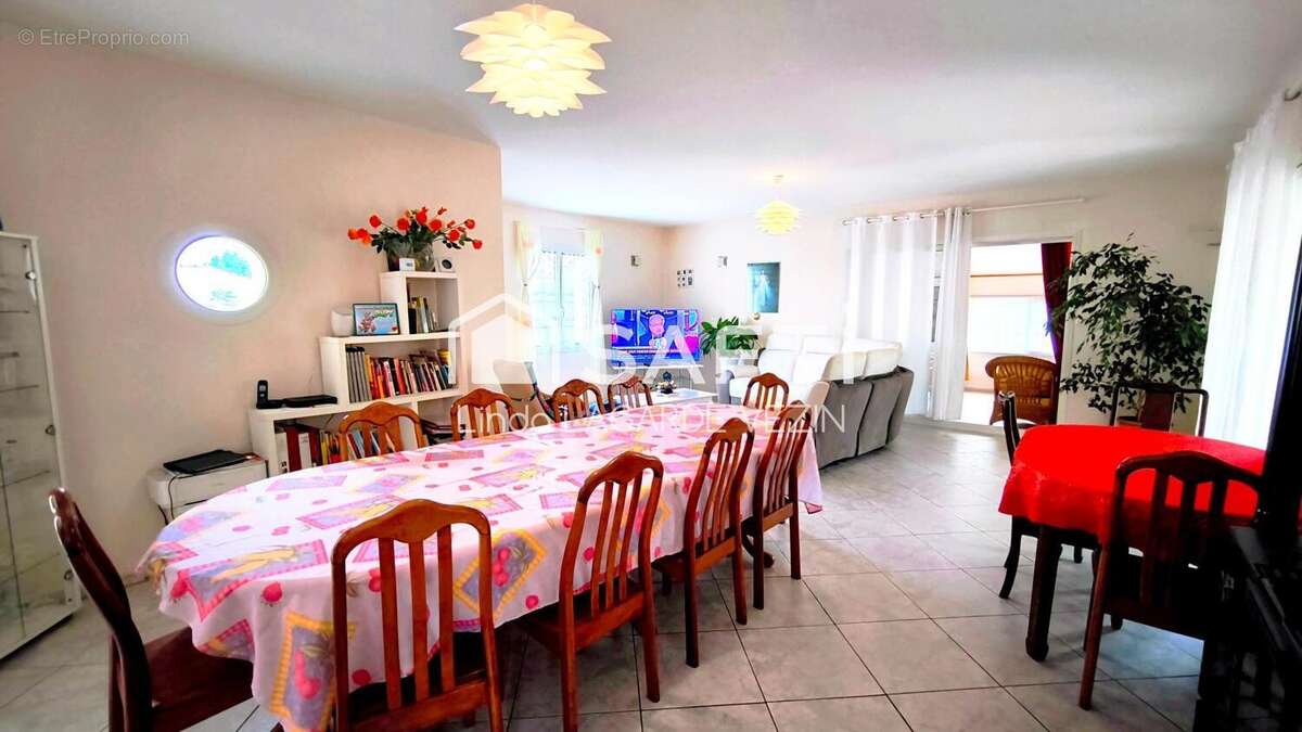 Maison 150 m² à Chateau-Guibert  - photo 4