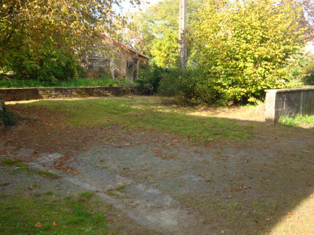 Maison à CUSSAC