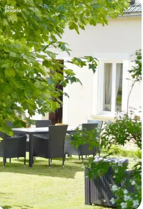 Demeure de caractère du XIXᵉ siècle – 260 m², 6 chambres, dépendance et jardin arboré aux portes de Paris - photo 16
