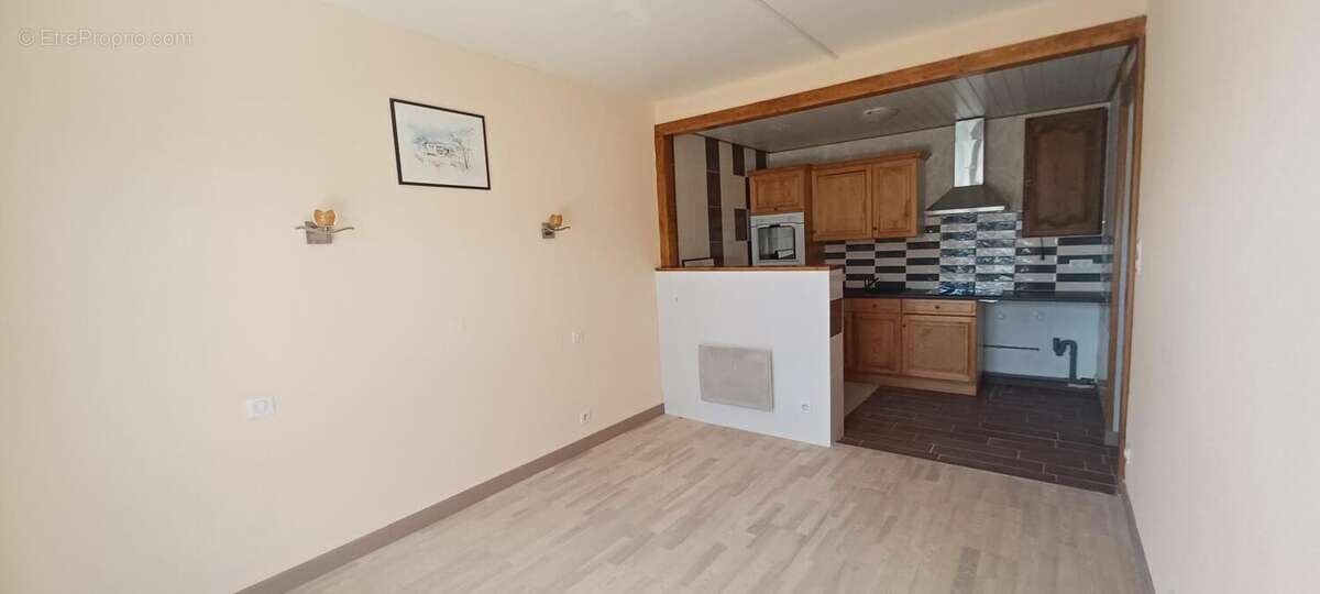 Appartement à NEUVEGLISE