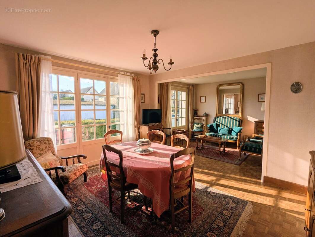 Maison à ISIGNY-SUR-MER