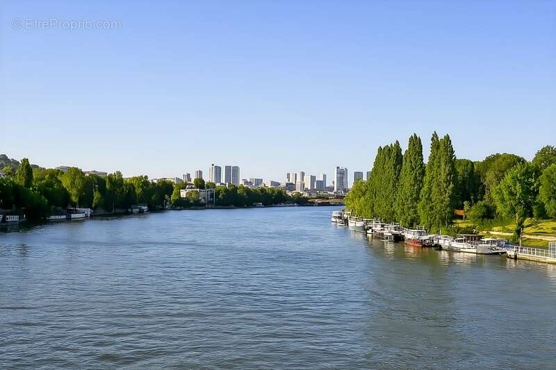 Appartement à SURESNES