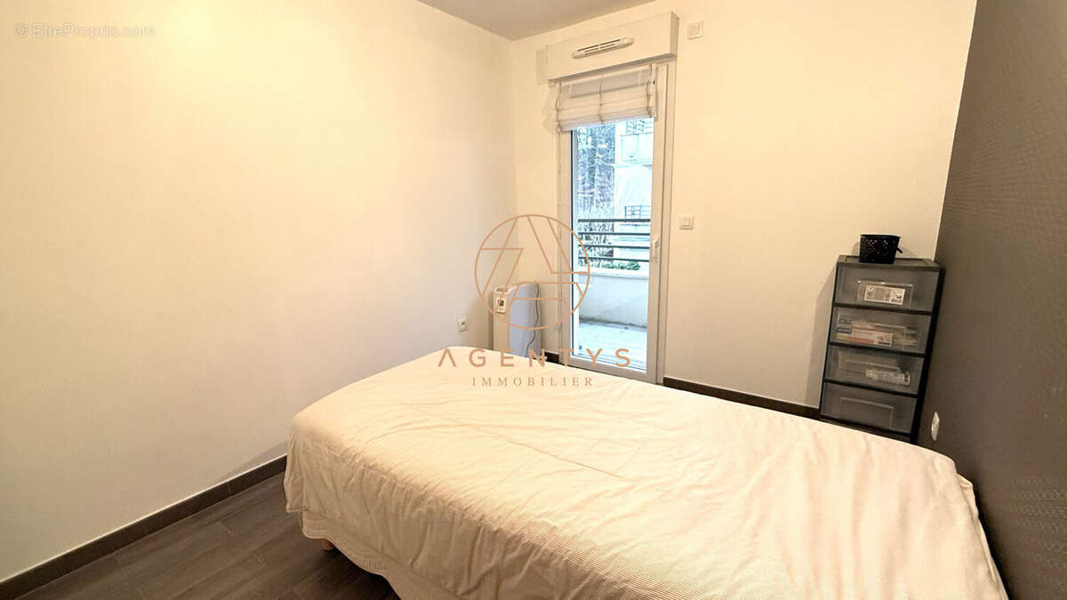 Appartement à LE PLESSIS-TREVISE