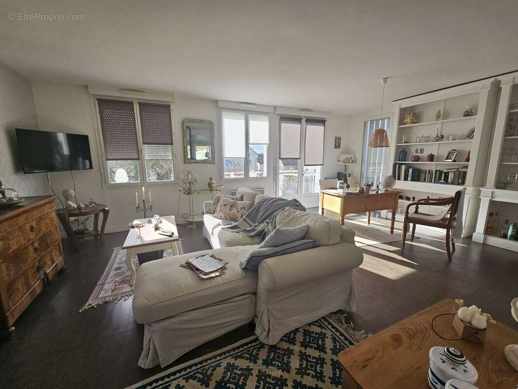 Maison à VILLEMANDEUR