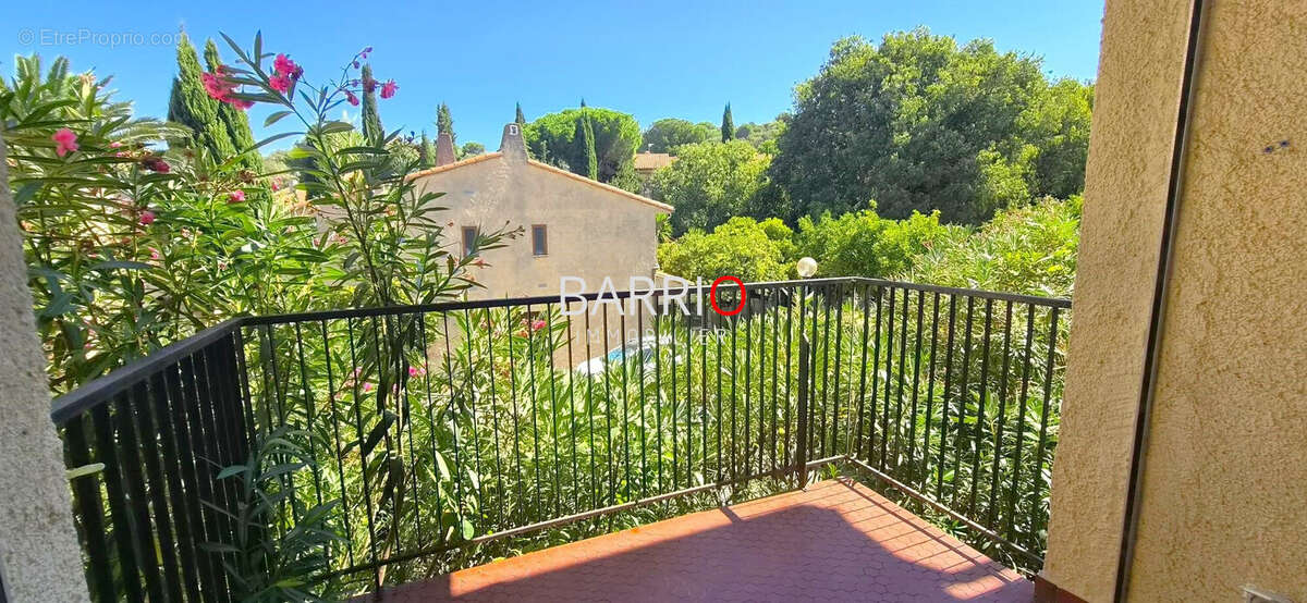 Appartement 36 m² à Collioure  - photo 2