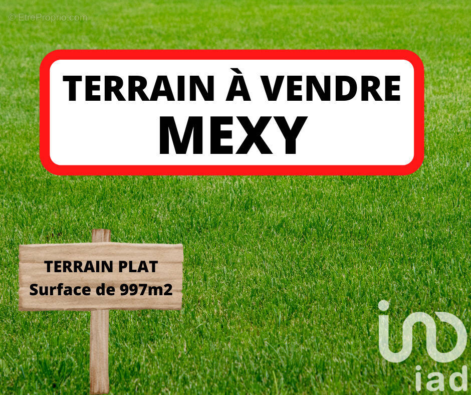 Photo 1 - Terrain à MEXY