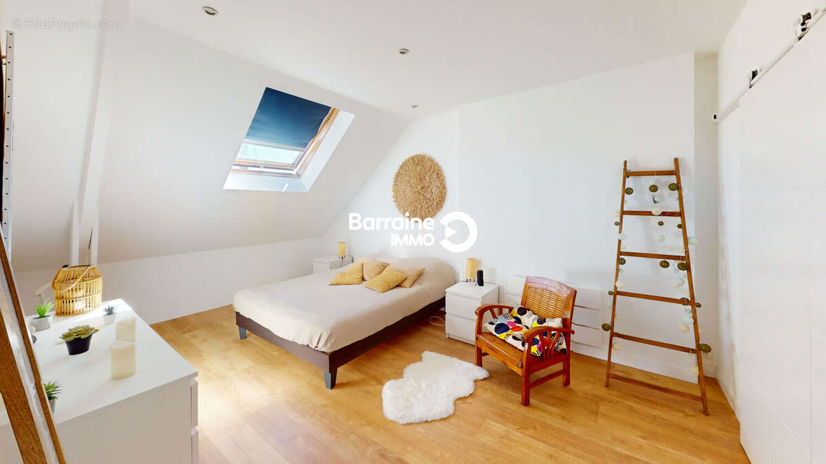 Maison à SAINT-RENAN