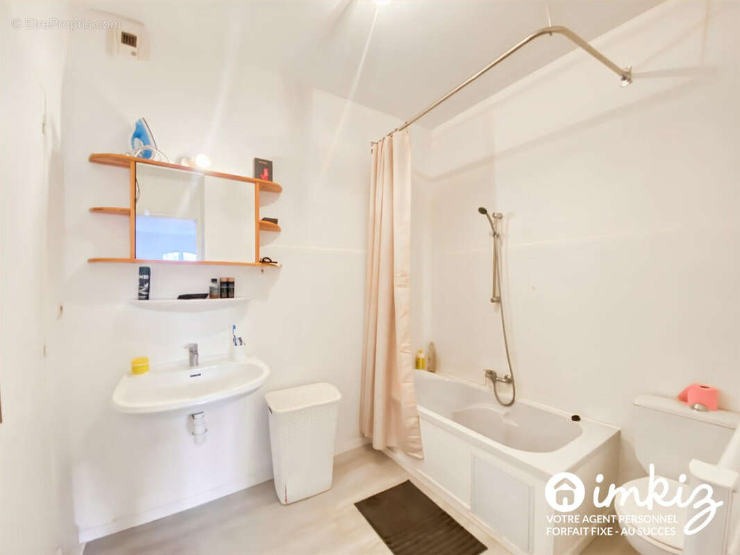 Appartement à ROGNES