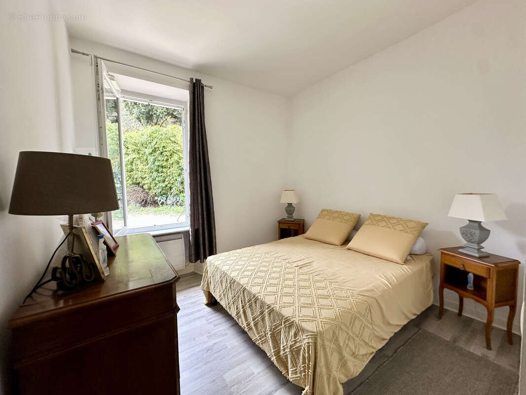 Maison à CUGES-LES-PINS