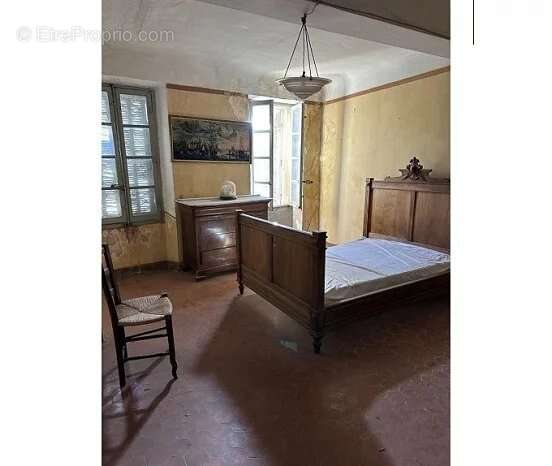 Maison à LA ROQUEBRUSSANNE