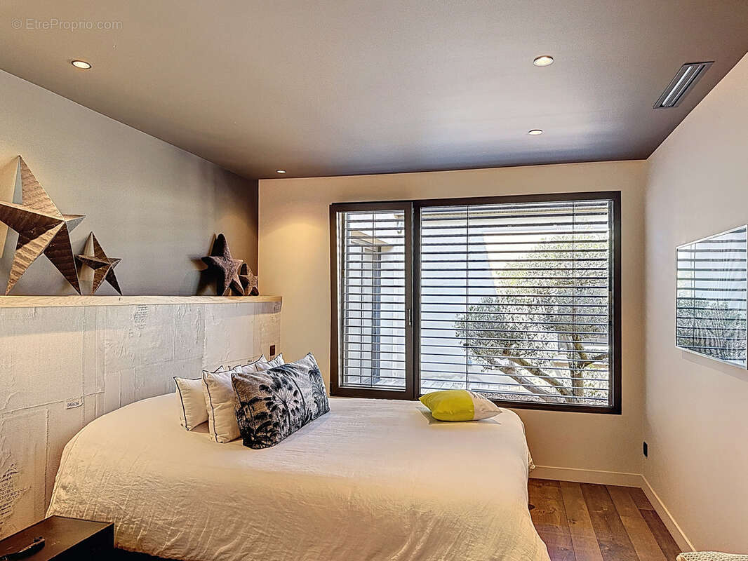 Maison à JASSANS-RIOTTIER