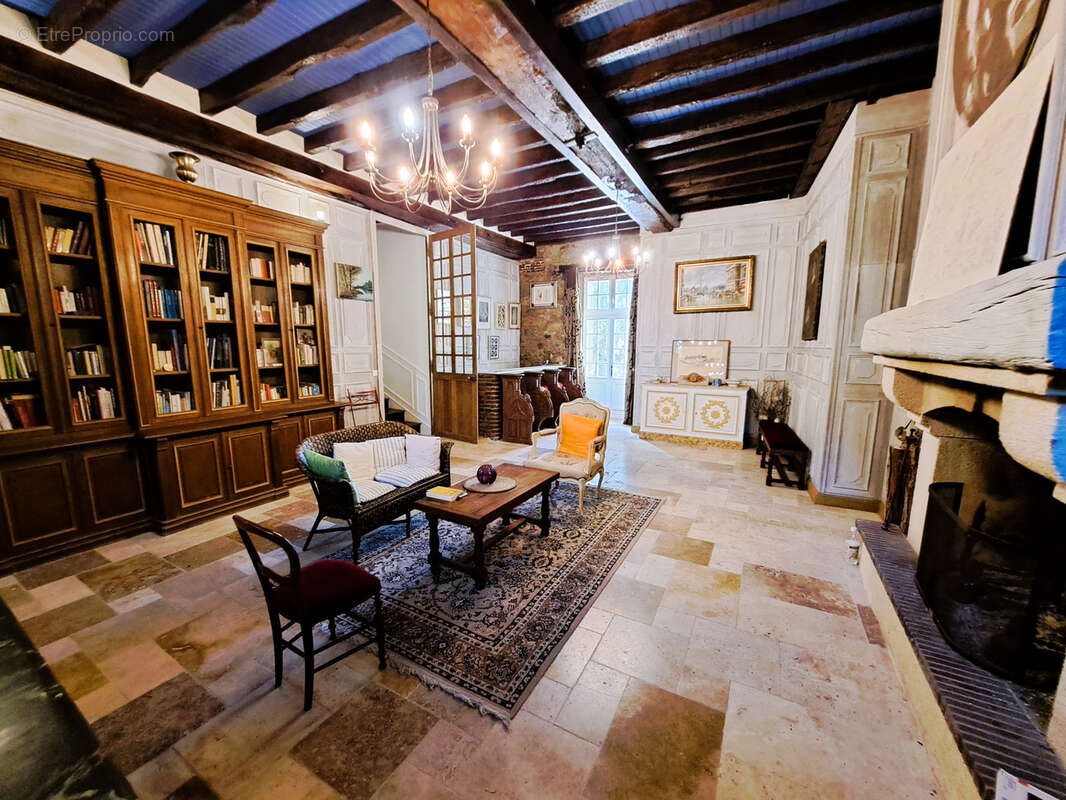 Maison à BRAY-SUR-SEINE