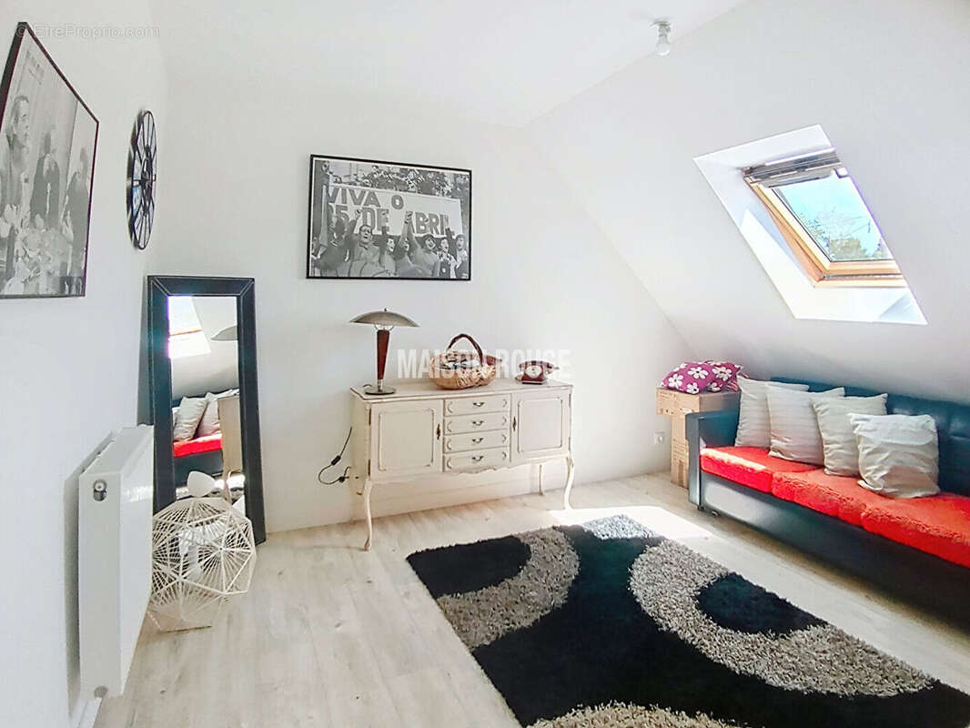 PLEURTUIT   Jouvente - Maison  4 chambres avec vie de plain-pied- Terrain d'environ  2400 m² - Proche Dinard - photo 9