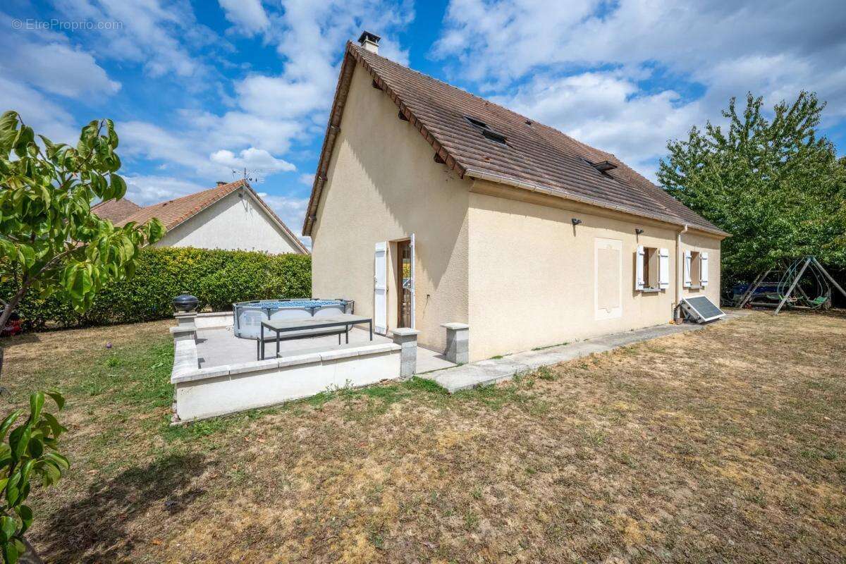 Maison de 5 pièces de 124 m² au Val-d'Hazey - photo 17
