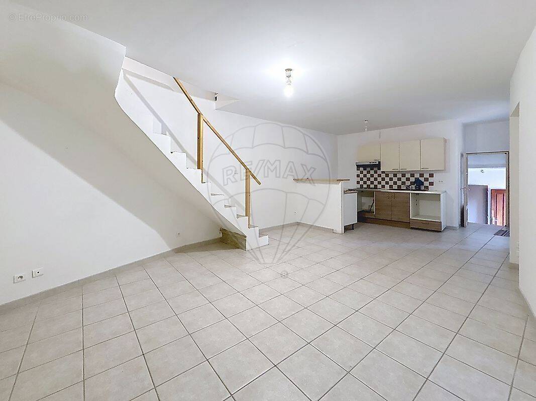 Maison à SAINT-GENIES-DE-MALGOIRES